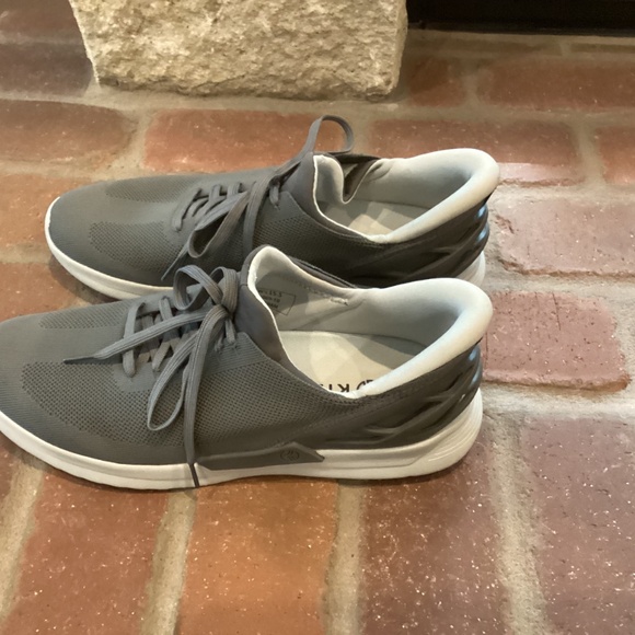 Men’s Kizik Athens 2 size 14 D main image 5